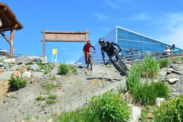 Quand et pourquoi remplacer les câbles de votre vélo ?